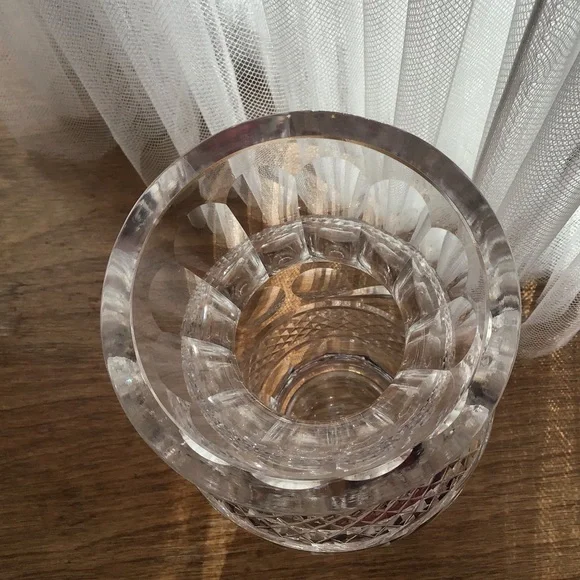VINTAGE WATERFORD CRYSTAL VASE LARGE HOURGLASS PRE 1990 GREAT GIFT!